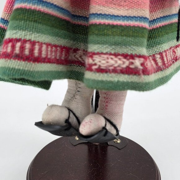 Handmade South American Folk Art Doll With Babies Tapestry Dress & Bonnet 12" - Picture 5 of 11